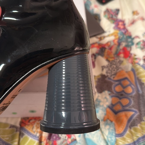 MM6 boots - Picture 4 of 4